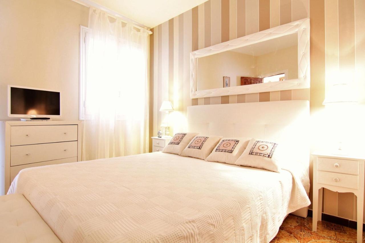 Ferienwohnung Chocolat: A 1 Minuto De La Playa Sitges Exterior foto
