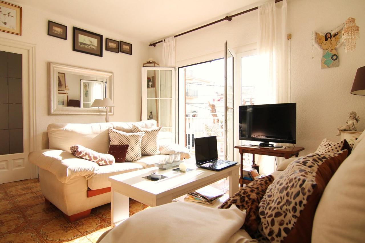 Ferienwohnung Chocolat: A 1 Minuto De La Playa Sitges Exterior foto